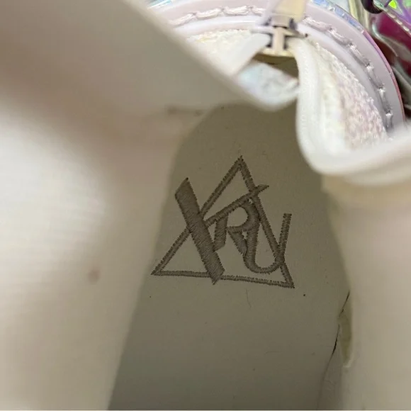 YRU Atlantis Alien Dune Glitter Iridescent Platform Boots Dolls Kill Rave EDC - Picture 9 of 10